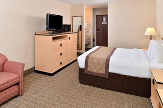 sylo hotel denver airport a ramada by wyndham