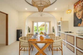 Villa Merlin 2 Bedrooms Private Pool,,4 star