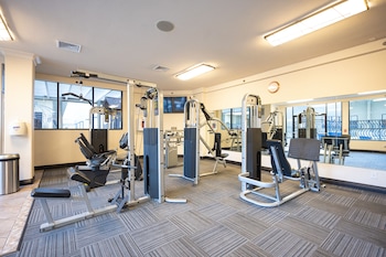stay together suites center strip view
