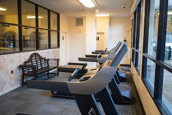 stay together suites center strip view