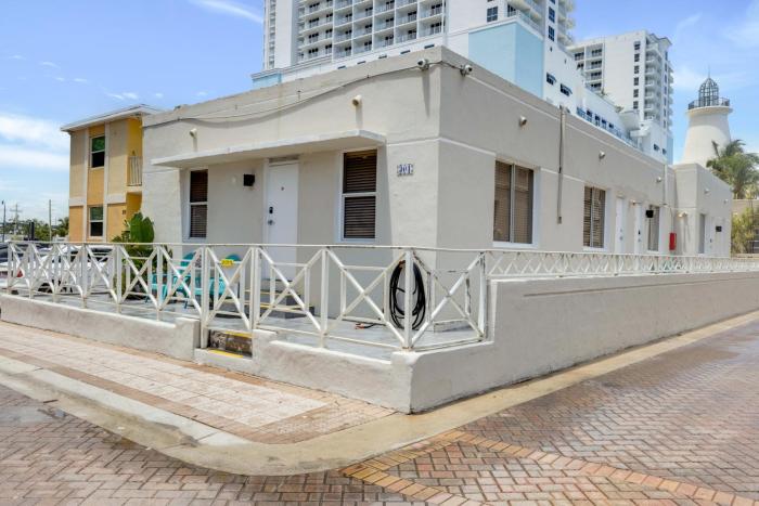 ultra magical apartment at the beach