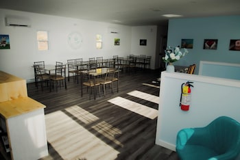 Blanches Hideaway,,3 star
