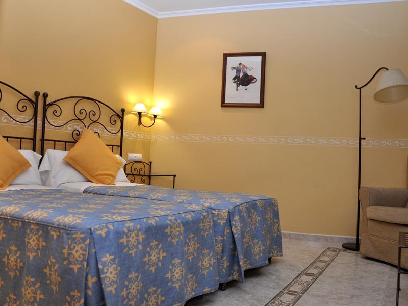 hotel selu