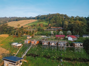long hak khao camping phu chi fa