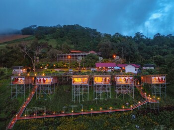 long hak khao camping phu chi fa