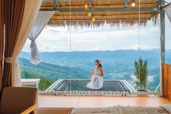 long hak khao camping phu chi fa