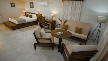 Roaring River Resort,,4 star