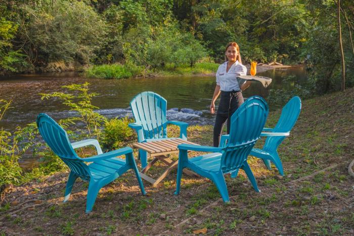 roaring river resort