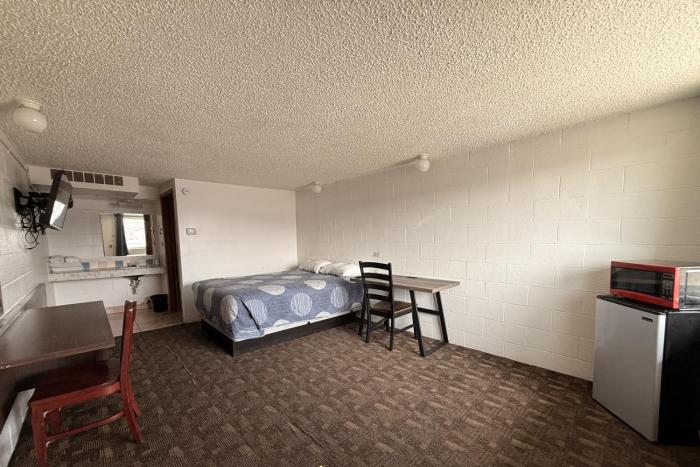 sands inn rock springs near i 80