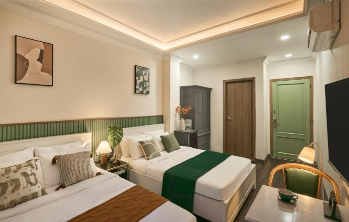 the passion hotel airport 5 minutes to tan son nhat