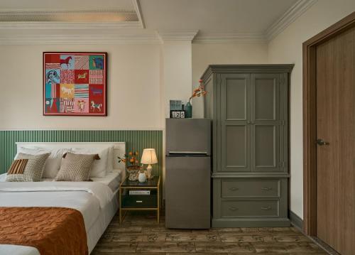 the passion hotel airport 5 minutes to tan son nhat