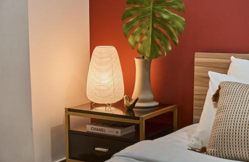 the passion hotel airport 5 minutes to tan son nhat