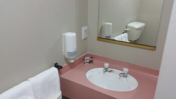 Chelmswood Motel Taupo,Waikato>>Taupo,4 star