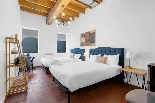 The Little Prince Rooms-Old Montreal,,2 star