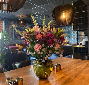 Reenskaug Hotel,Asker>>Akershus,4 star
