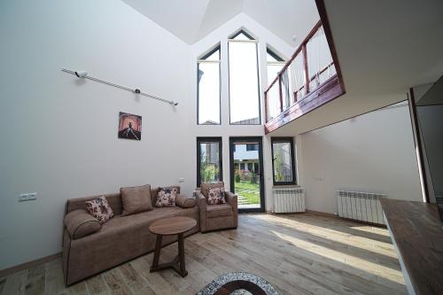 taniqinn dilijan cottages