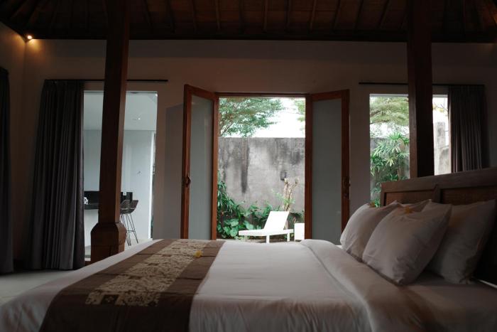 the riang villa
