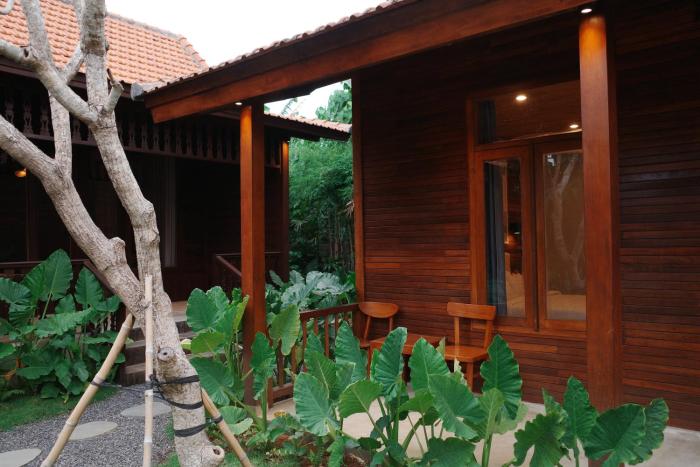 the riang villa