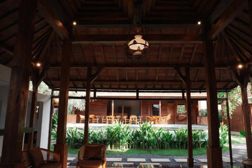 the riang villa