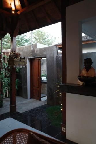 the riang villa