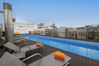 stay u nique apartments pau claris