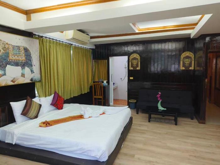abbys house hotel