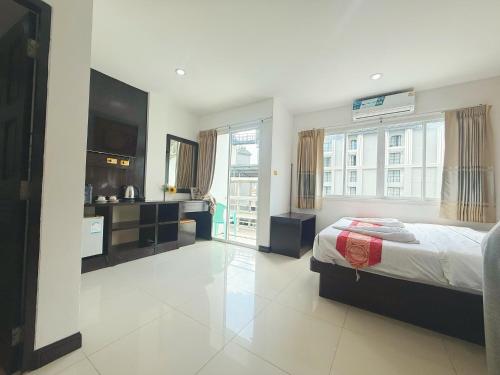 abbys house hotel