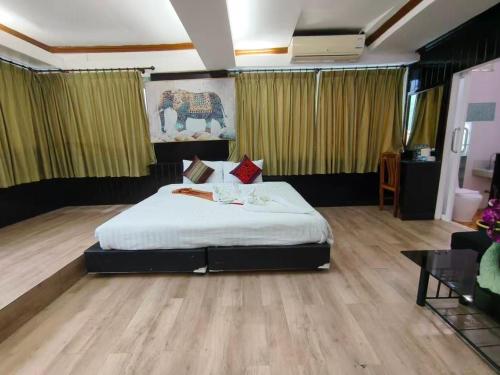 abbys house hotel