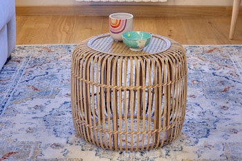 mamo florence woodie apartment