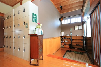 Guesthouse Tsuki Ga Kirei Desu Ne,,2 star