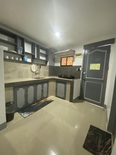 dantes hideaway