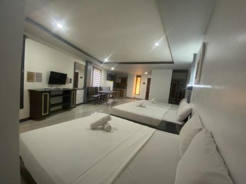 dantes hideaway