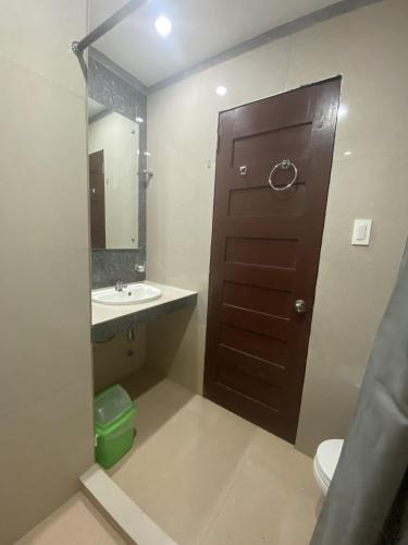 dantes hideaway