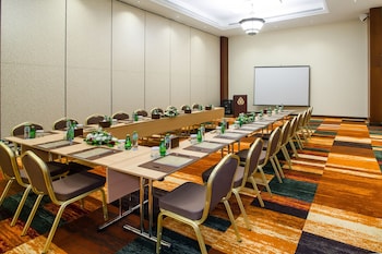 western hotel madinat zayed