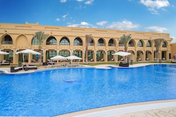 western hotel madinat zayed