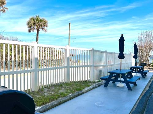 beach happy ocean view at symphony beach club