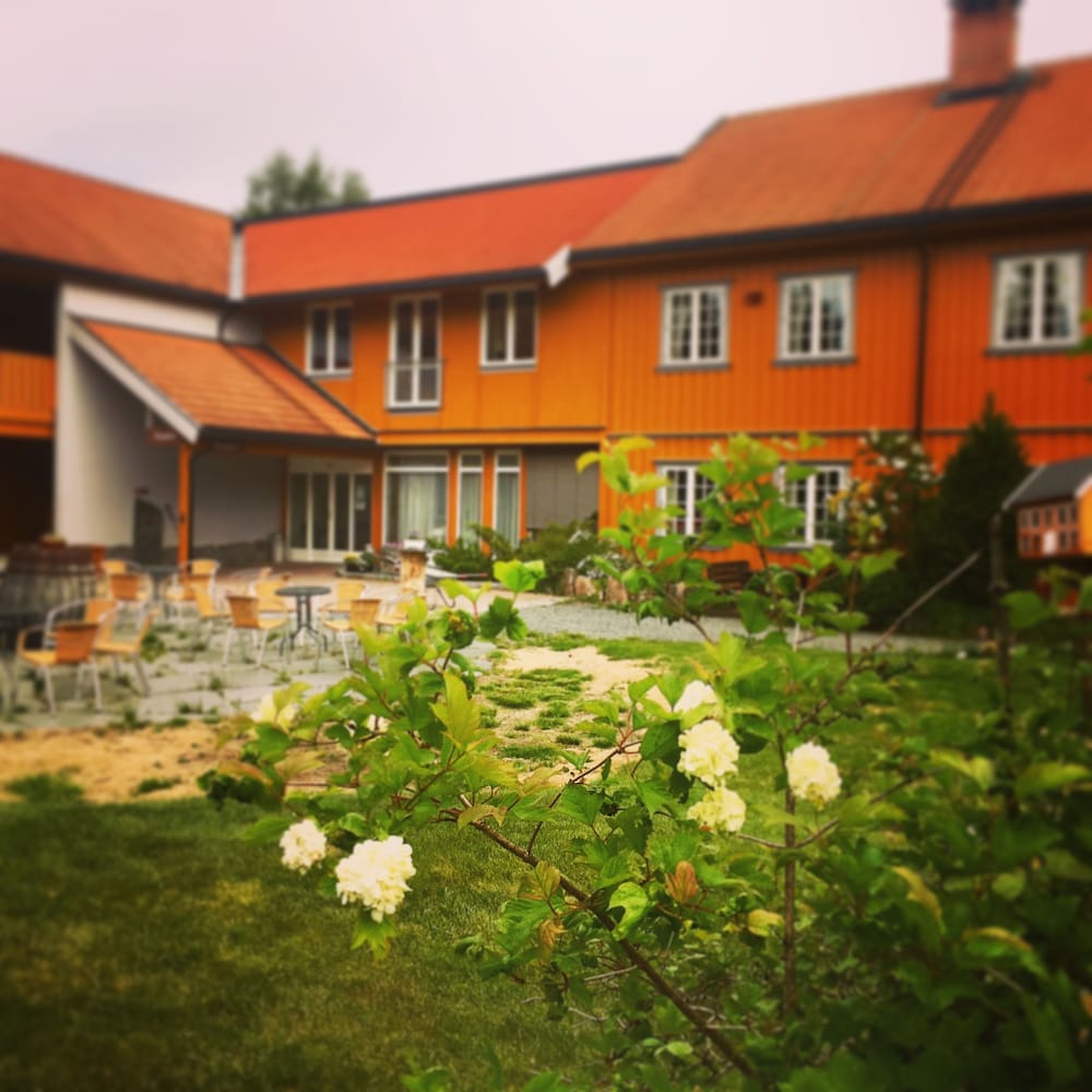 sostrene storaas hotell