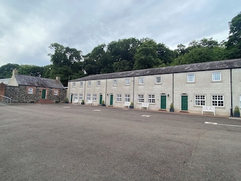 Ballyscullion Park Courtyard Cottages,,4 star