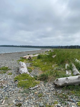 hekates retreat