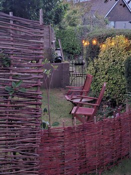 beautiful and cosy garden pod saintives