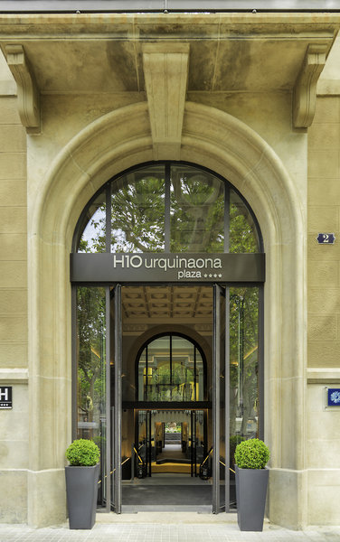 h10 urquinaona plaza
