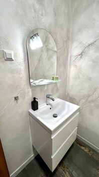 hotel fantazia oradea