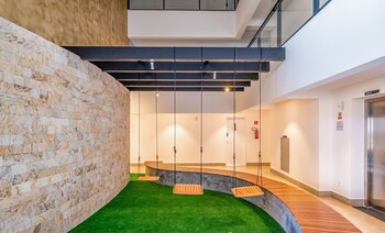 lindos apts c piscina no setor oeste idv