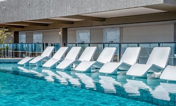 lindos apts c piscina no setor oeste idv