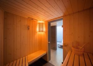 Agora Swiss Night By Fassbind,Canton Of Vaud>>Lausanne,4 star