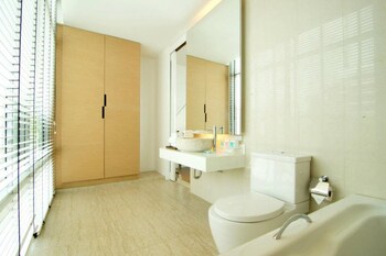 seven zea chic hotel