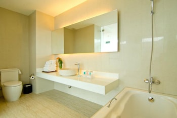 seven zea chic hotel