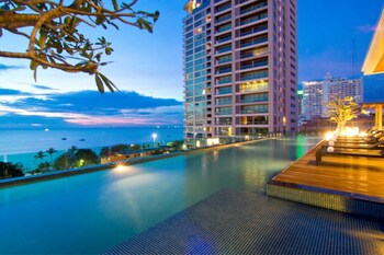 seven zea chic hotel