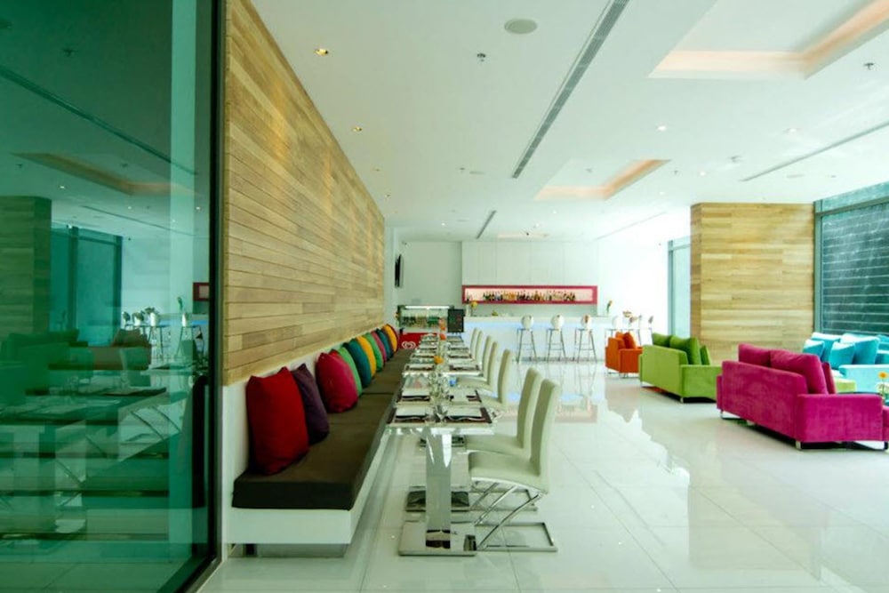 seven zea chic hotel