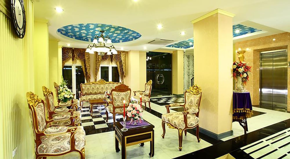 victoria nimman hotel